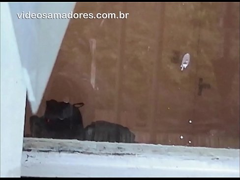 ❤️ Напален човек ја гледа својата девојка со друг дечко, снима ебано видео без да ја вознемирува двојката Ебате на mk.virtsextor.ru ❤